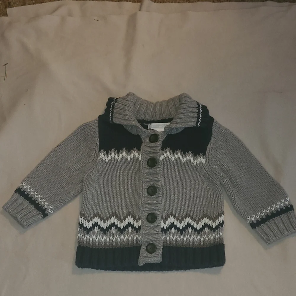 Old Navy gray and navy button down sweater 12-18 month